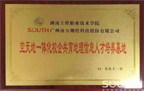 ̫������tyc4633